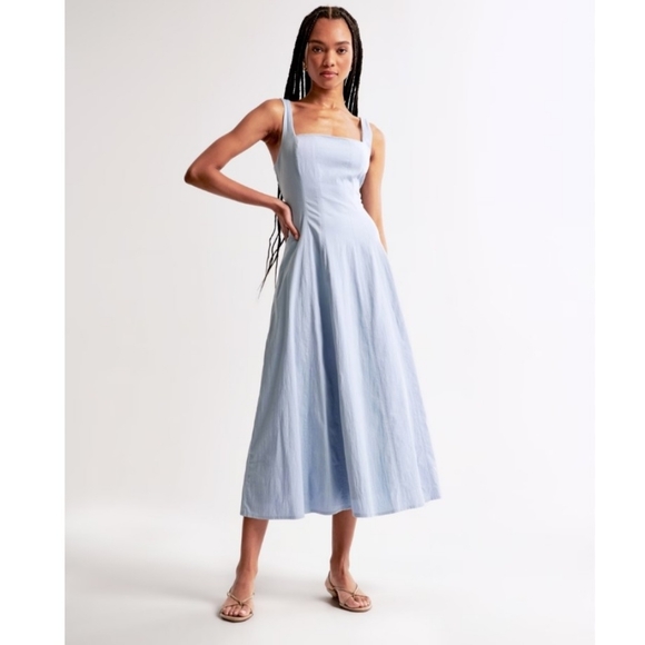 Abercrombie & Fitch Dresses & Skirts - Abercrombie & Fitch blue square neckline midi dress